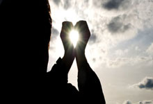 荷兰队挽回劣势：摩尔多瓦队遭遇重创